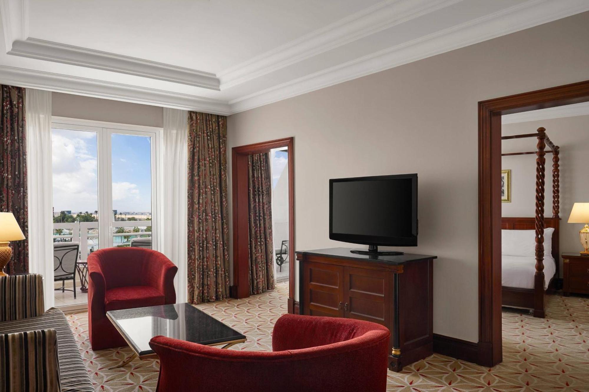 เจดับปลิวมาริออทโฮเต็ลไคโร Hotel ภายนอก รูปภาพ A suite at the Hilton Cairo